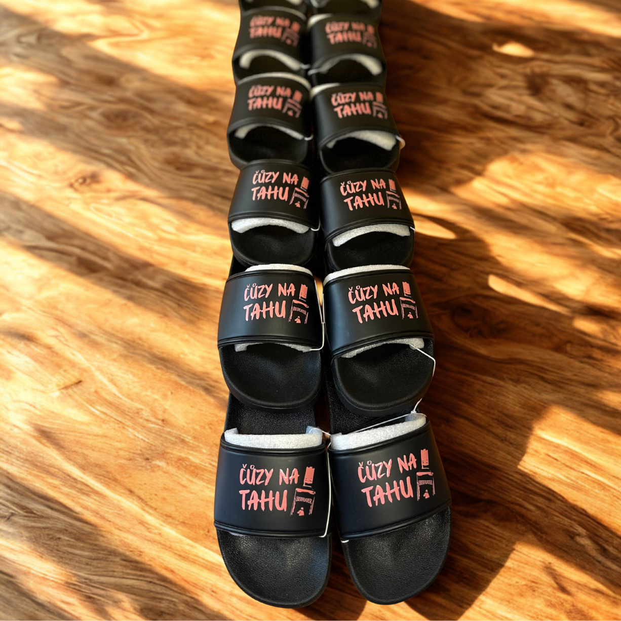 Pantofle-čůzi na tahu